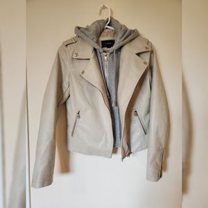 Beige leather jacket.